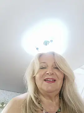 Živý XXX chat AvrilMillers