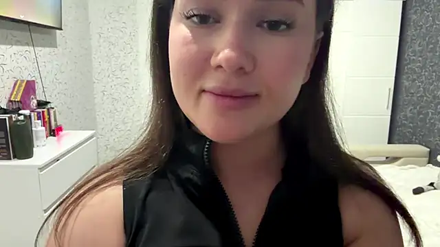 cuteshowy: απευθείας συνομιλία ΧΧΧ