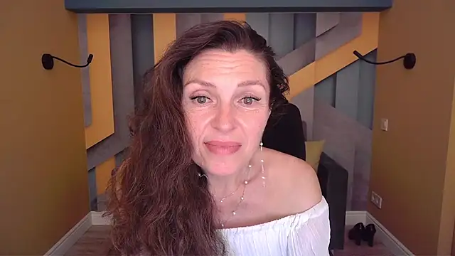 EllaLong Live XXX-chat