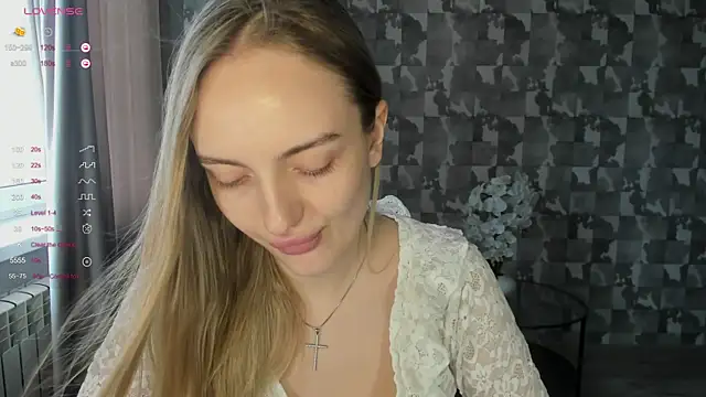 A_delina Chat XXX in diretta
