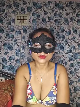 _DesigirlRoshni Adlı Modelin Canlı XXX Sohbeti