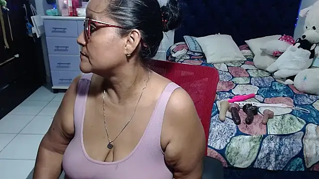 Chatroom XXX en direct de pervert_mommy_