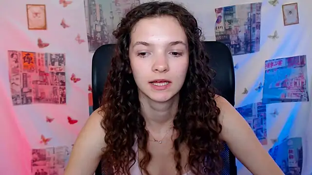 _SusieSu_'s Live XXX Chat