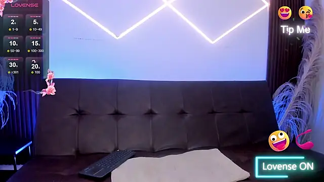 Chat +18 de TaniaEyes ao vivo