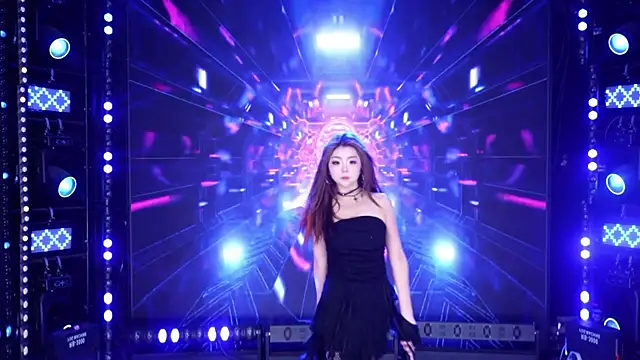 Онлайн чат XXX cdyyds003