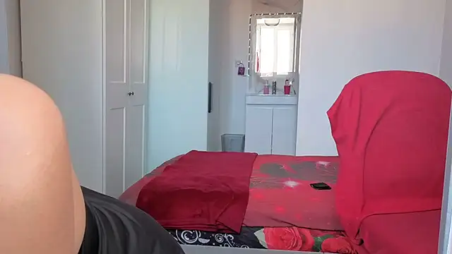 HotSpicyGujju XXX чат на живо