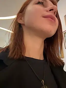 RosieSecret XXX чат на живо