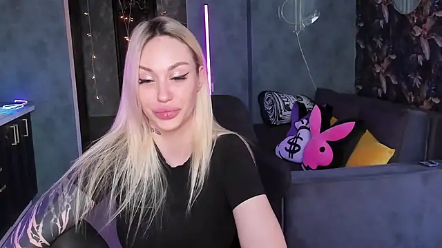 Blckmirrorr's Live XXX Chat