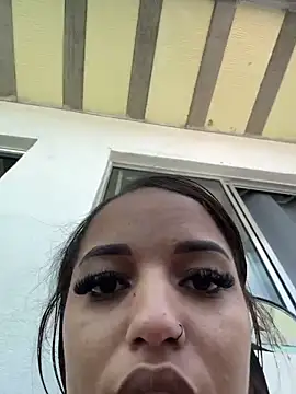 Chat +18 de Maryhotangel ao vivo