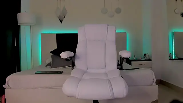 Chatroom XXX en direct de Sky_Loren