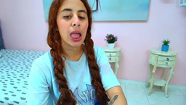 Chat XXX Live scarlett_clyde