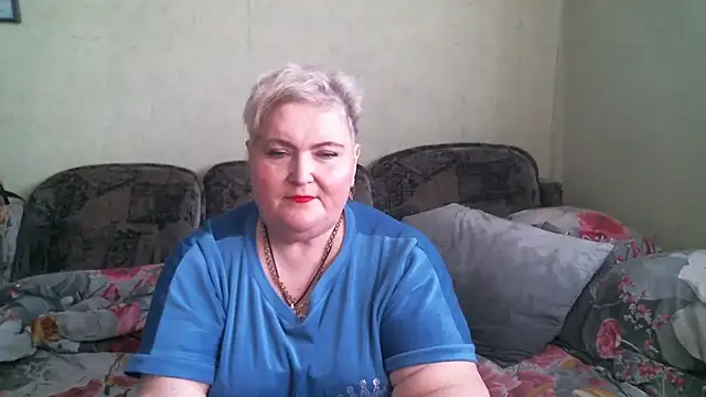 Lana555 Adlı Modelin Canlı XXX Sohbeti
