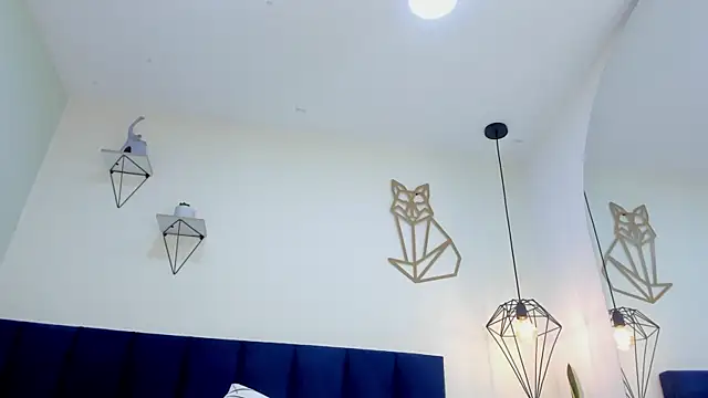 XXX chat uživo modela mayaevansmg