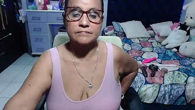 pervert_mommy_ live XXX chat