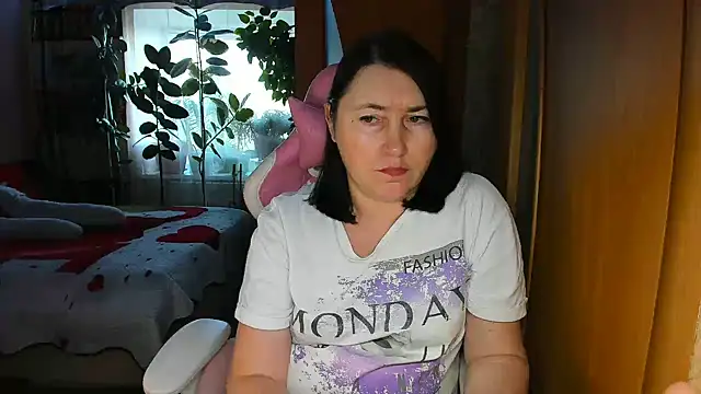 دردشة Tatyana51 الجنسية المباشرة