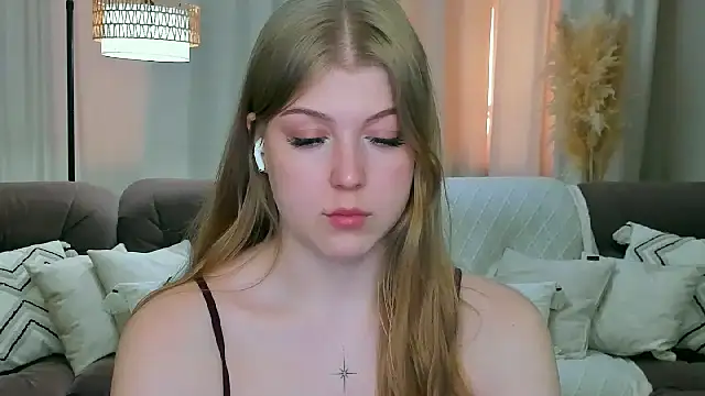 دردشة Stella_Light الجنسية المباشرة