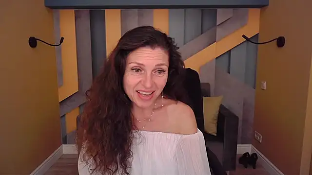 EllaLong live XXX chat