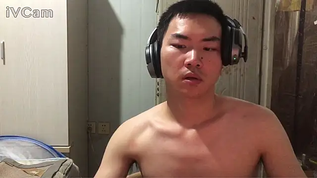 dyjdddttj 现场XXX聊天