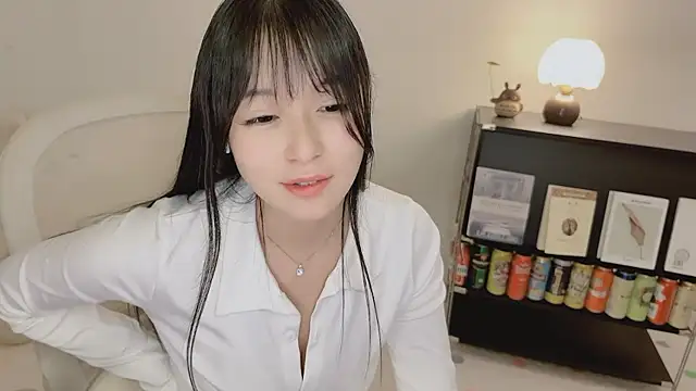 Onechestnut Chat XXX live