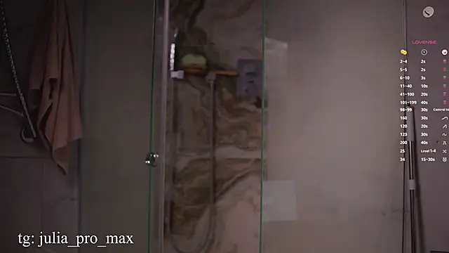 Živý XXX chat Julia_PR0