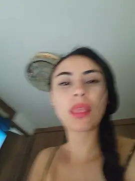 Chatroom XXX en direct de laurent369_