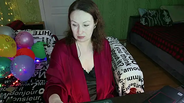 MarleneDietrich's Live XXX Chat