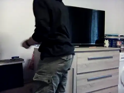 Dev-BiSklave Show in webcam