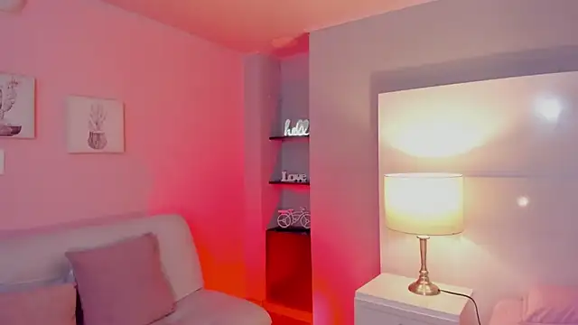 Dasha_Rouse1のライブXXXチャット