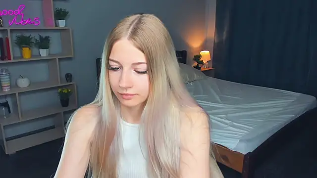 Chatroom XXX en direct de DeniseMekus