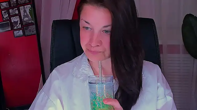 AnaMills' Live XXX Chat