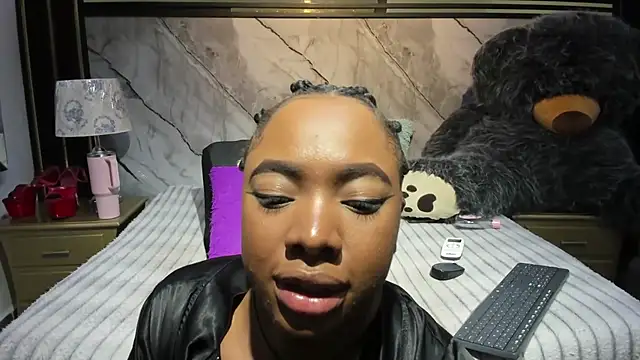 Niyirey1 라이브 XXX 채팅