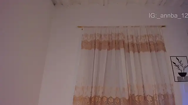 annie_barozzi Live XXX-chat