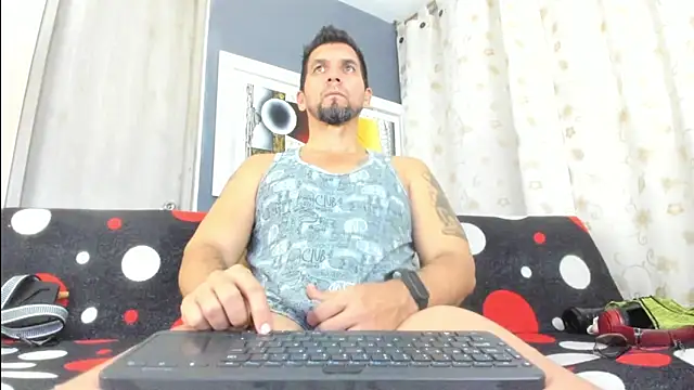 JULESLAKES live XXX chat