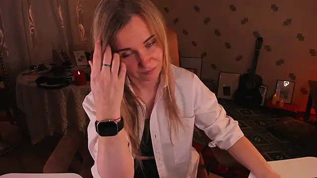 MiaSparkes Adlı Modelin Canlı XXX Sohbeti