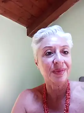 divinaerotica – Live XXX-chat