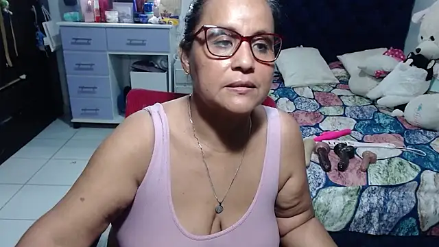 pervert_mommy_ Chat XXX in diretta