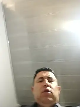 Chat +18 de BigCristh79 ao vivo
