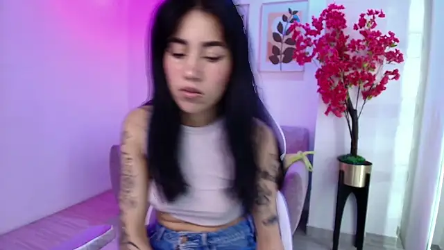 Rainy_doll Chat XXX live