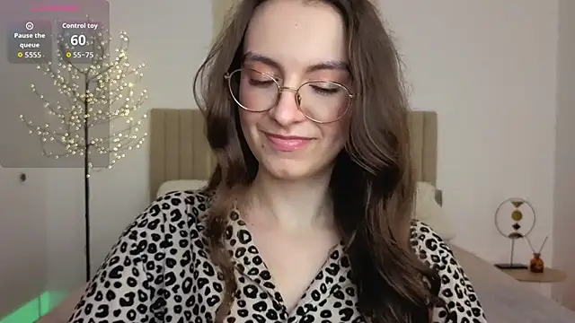 XXX chat uživo modela Real_cutie1