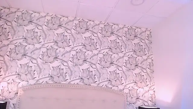 Venusandrea29's Live XXX Chat