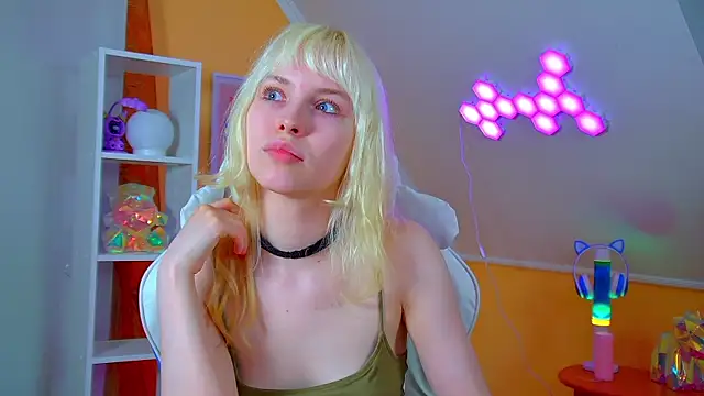 Chat +18 de HannahHollis ao vivo