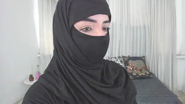 Chatroom XXX en direct de Uzra_hayed