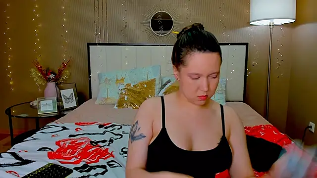 Mira_Karter live XXX chat