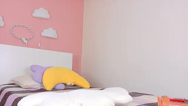 Chatroom XXX en direct de CrystalTaylor__