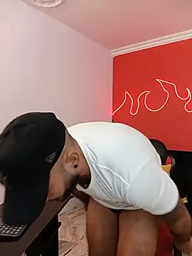 Mike_savage3's Live XXX Chat