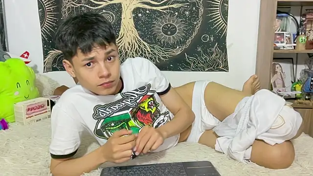 Chat XXX ao vivo de Andy_Belier23