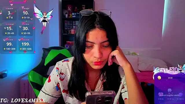 Lovelyamyy Chat XXX in diretta