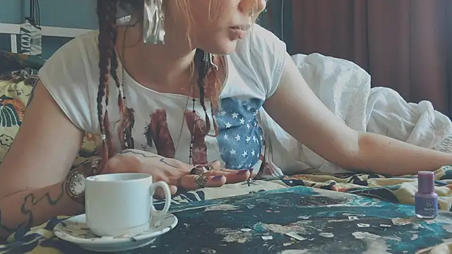 צ'אט XXX בשידור חי של VivienDarkbloom
