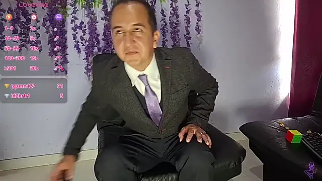 Živý XXX chat GreisyAndHazzan