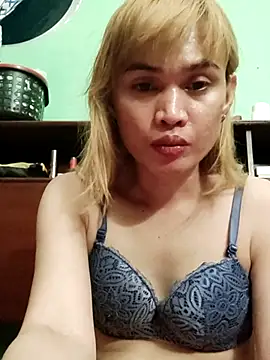 Czat XXX na żywo – QueenSoreal